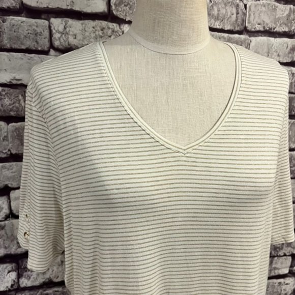 Chico's Ivory W/ Gold Metallic Striped V-Neck Short Sleeve Blouse Size XL - Picture 2 of 10